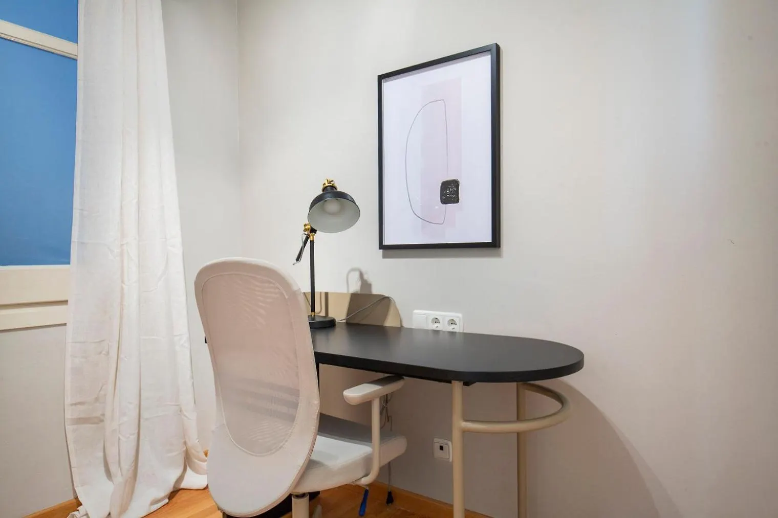 Blueground Galvany Doorman Ac Near Park Bcn-178 Barcelona Apartment