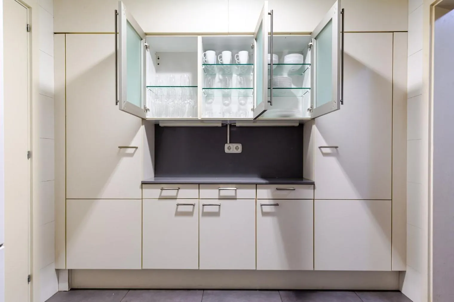 Apartment Blueground Galvany Doorman Ac Near Park Bcn-178 Barcelona